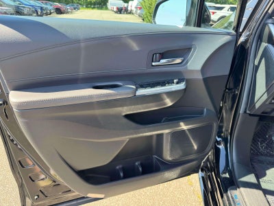 2024 Toyota Sienna Woodland Edition