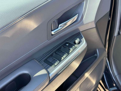 2024 Toyota Sienna Woodland Edition
