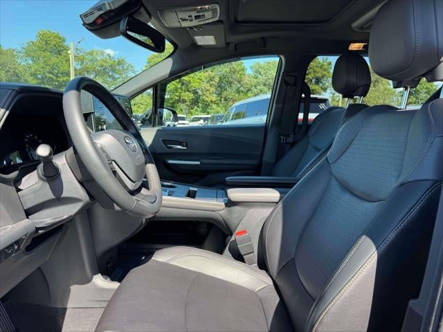 2024 Toyota Sienna Woodland Edition
