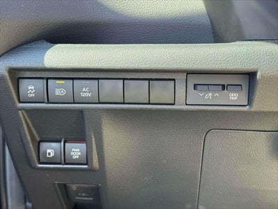 2024 Toyota Sienna Woodland Edition
