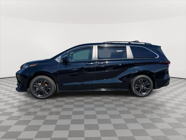 2024 Toyota Sienna Woodland Edition