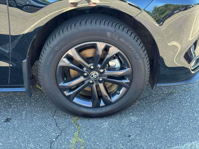 2024 Toyota Sienna Woodland Edition