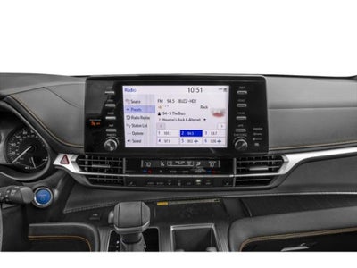 2025 Toyota Sienna Woodland Edition