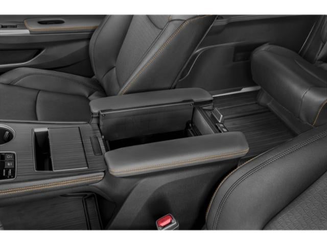 2025 Toyota Sienna Woodland Edition