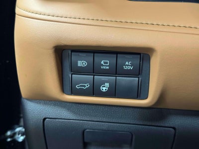 2025 Toyota Highlander Hybrid Platinum