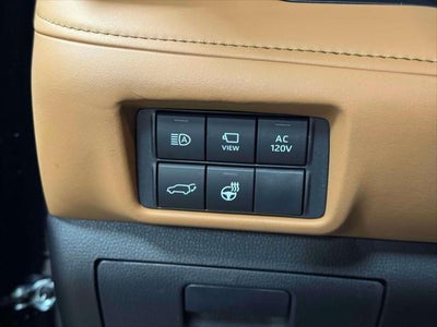 2025 Toyota Highlander Hybrid Platinum