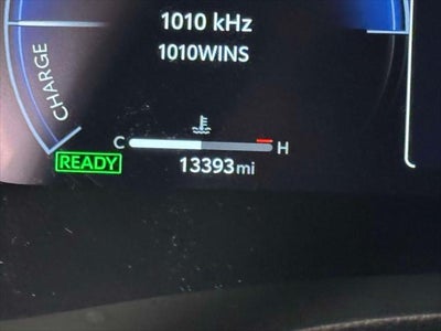 2025 Toyota Highlander Hybrid Platinum