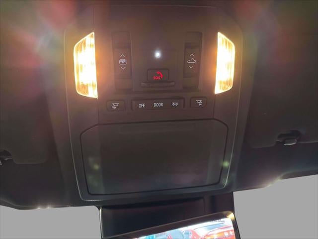 2025 Toyota Highlander Hybrid Platinum