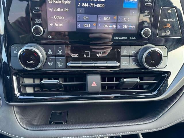 2022 Toyota Highlander XLE