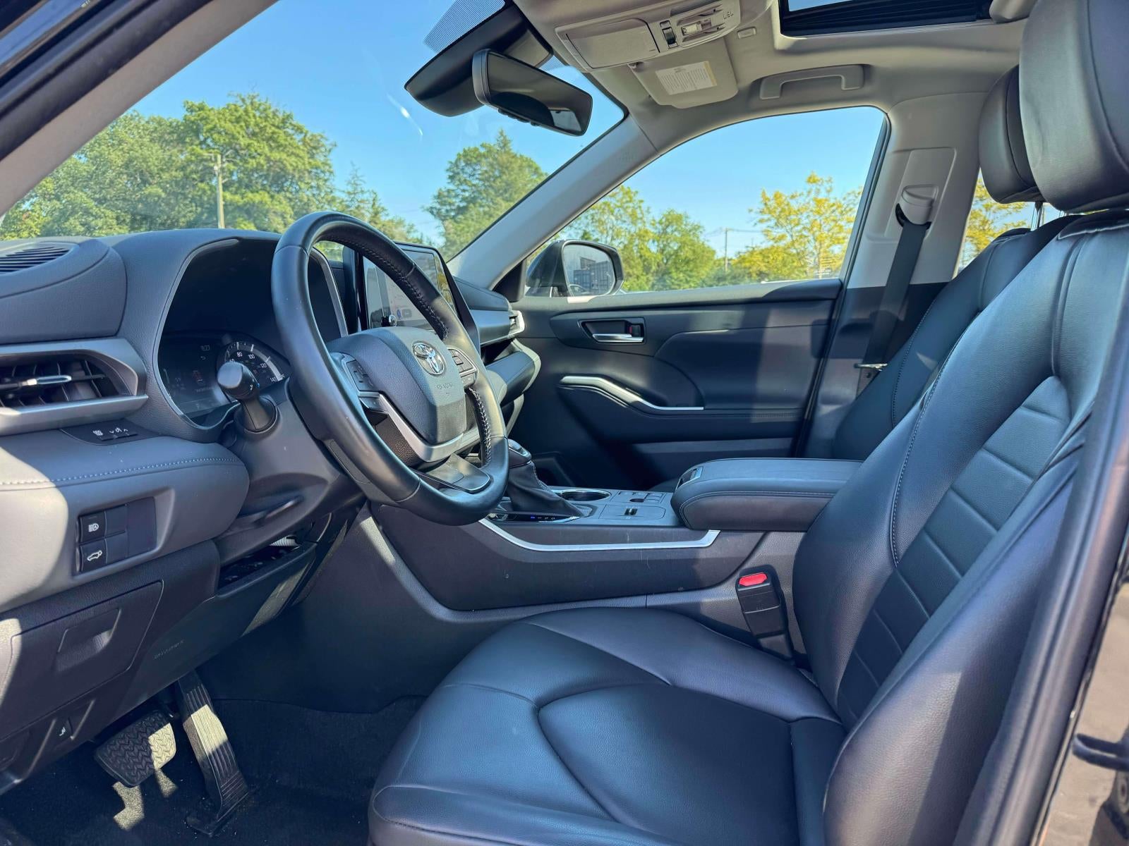 2023 Toyota Highlander Hybrid XLE