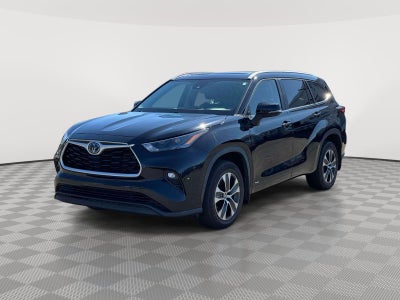 2023 Toyota Highlander Hybrid XLE