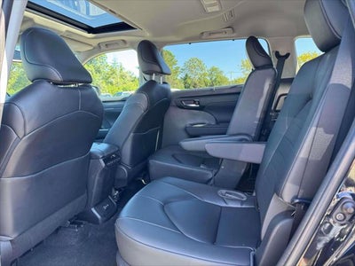 2023 Toyota Highlander Hybrid XLE