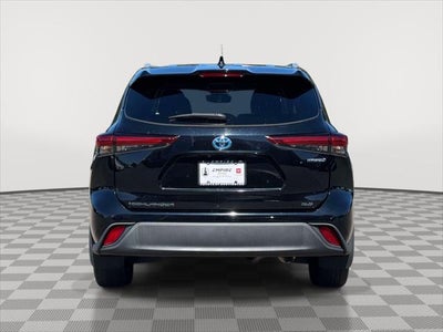 2023 Toyota Highlander Hybrid XLE