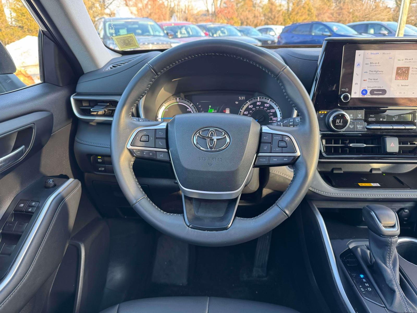 2024 Toyota Highlander Hybrid XLE