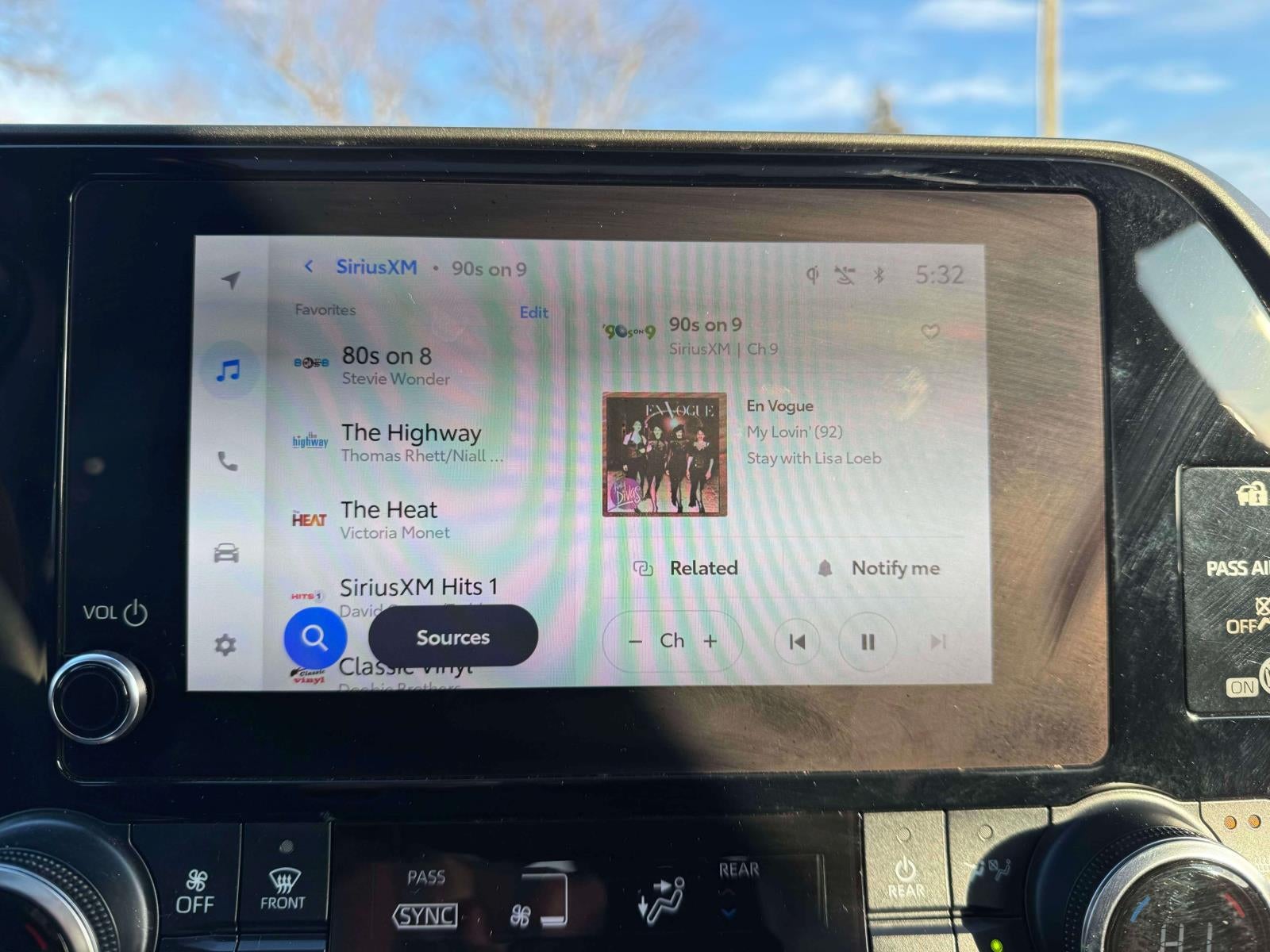 2024 Toyota Highlander Hybrid XLE