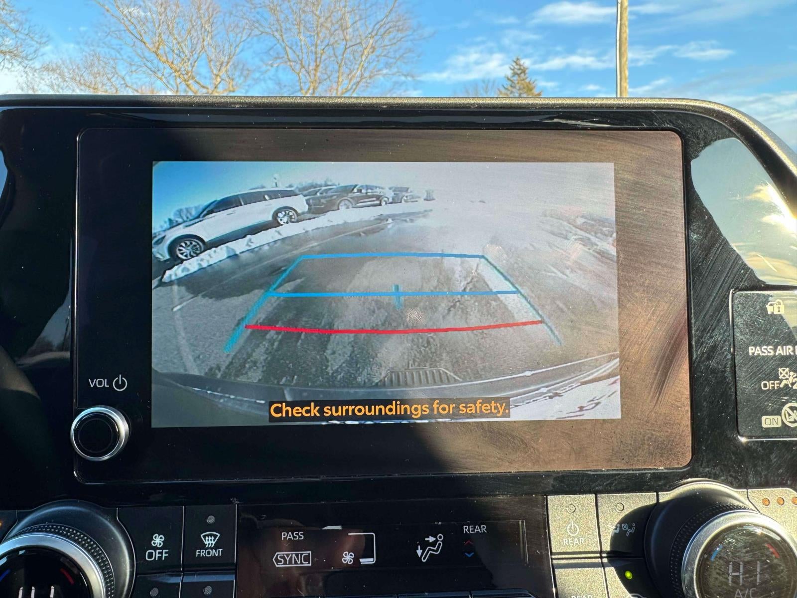 2024 Toyota Highlander Hybrid XLE