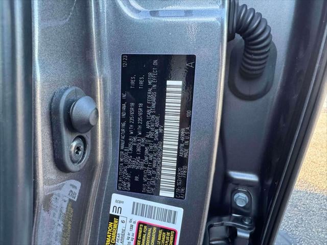 2024 Toyota Highlander Hybrid XLE