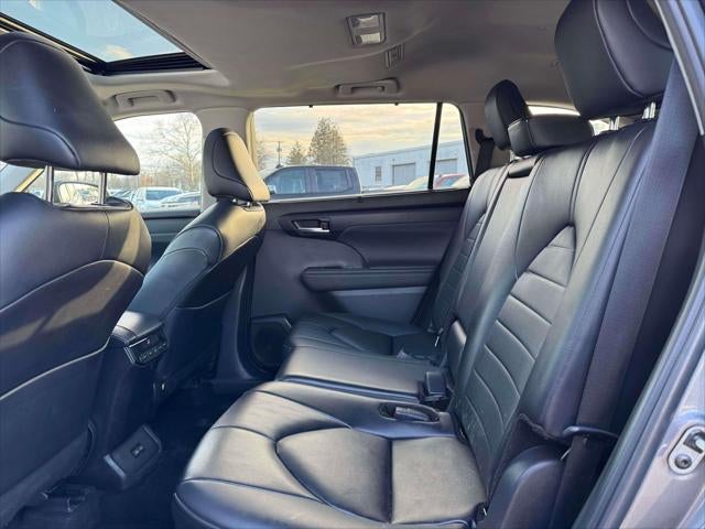 2024 Toyota Highlander Hybrid XLE