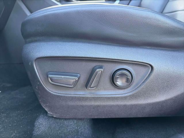 2024 Toyota Highlander Hybrid XLE