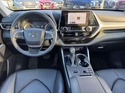 2024 Toyota Highlander Hybrid XLE