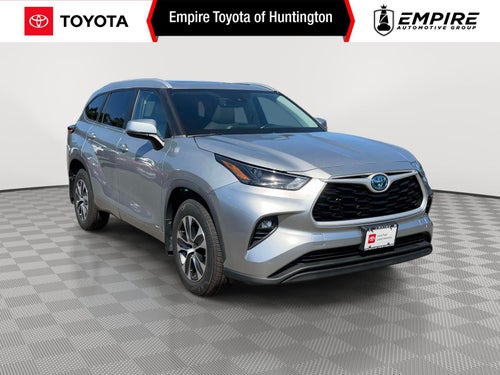 2023 Toyota Highlander Hybrid XLE