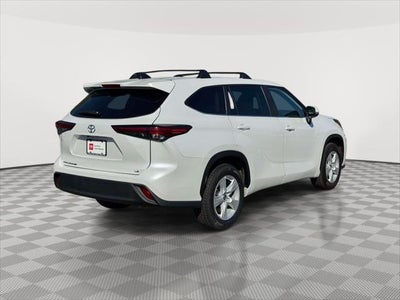 2023 Toyota Highlander LE