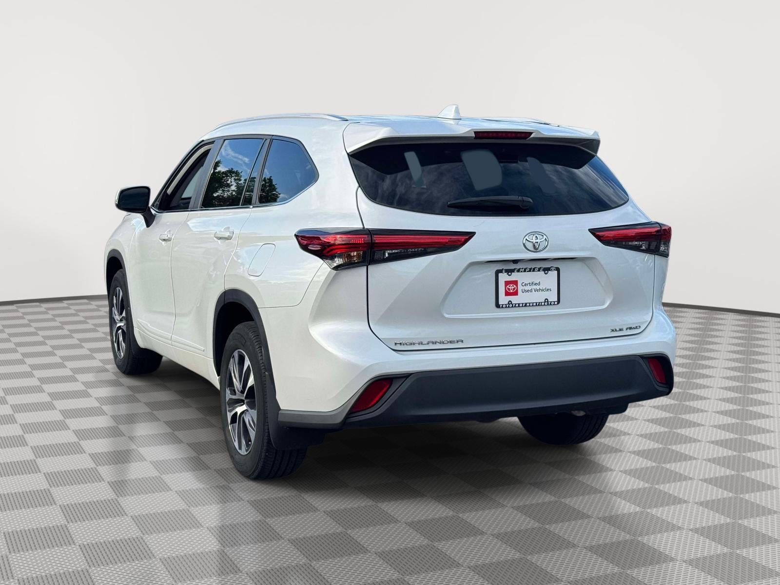 2023 Toyota Highlander XLE