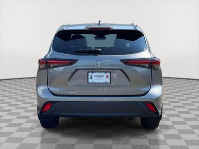2025 Toyota Highlander XLE