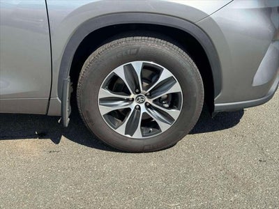 2025 Toyota Highlander XLE