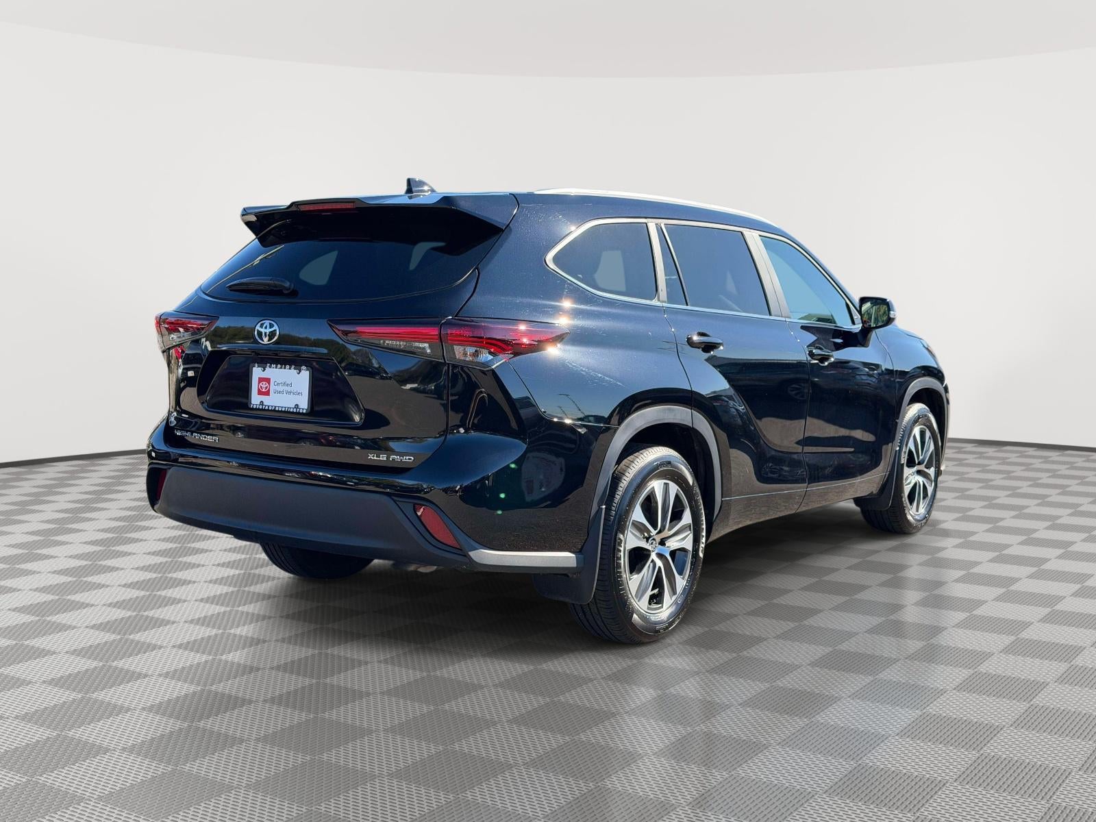 2026 Toyota Highlander XLE