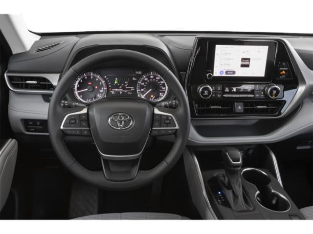 2025 Toyota Highlander LE