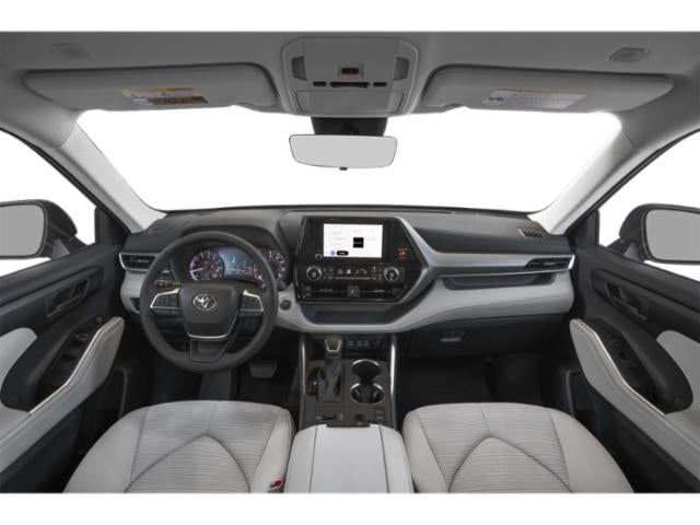 2025 Toyota Highlander LE