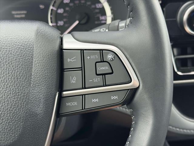 2025 Toyota Highlander LE