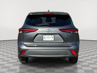 2023 Toyota Highlander LE