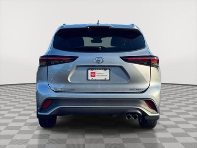 2024 Toyota Highlander XSE