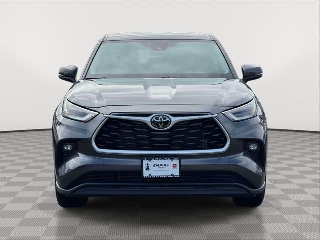 2025 Toyota Highlander LE