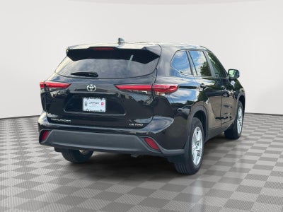 2023 Toyota Highlander LE