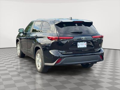 2023 Toyota Highlander LE
