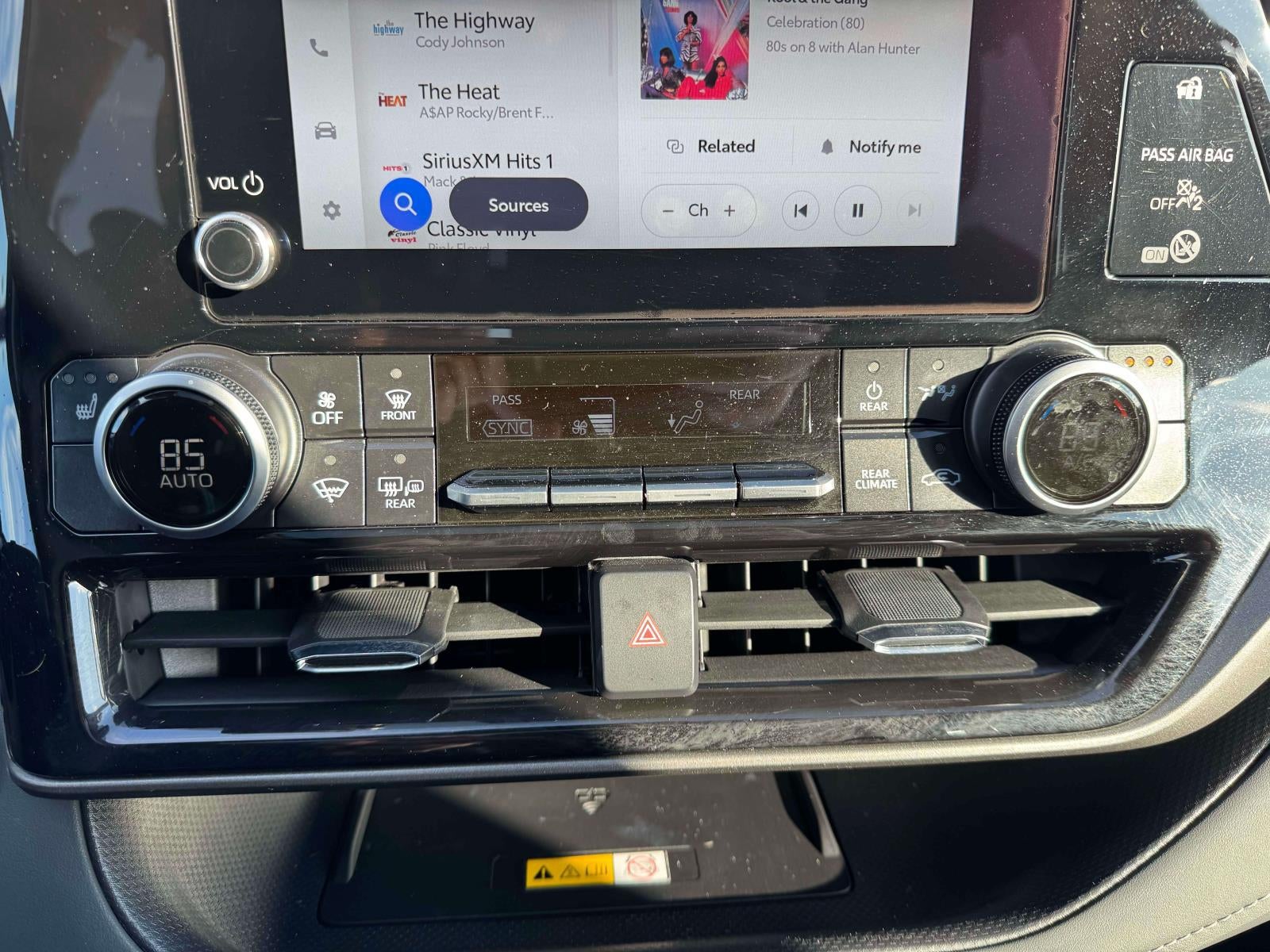 2025 Toyota Highlander XLE