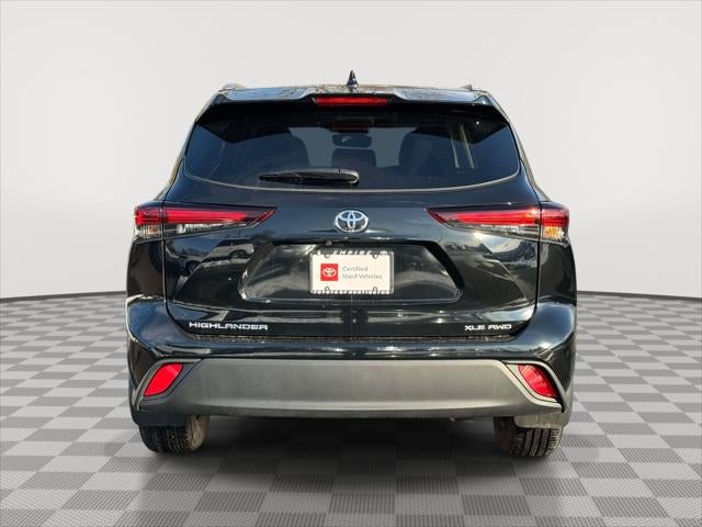 2025 Toyota Highlander XLE