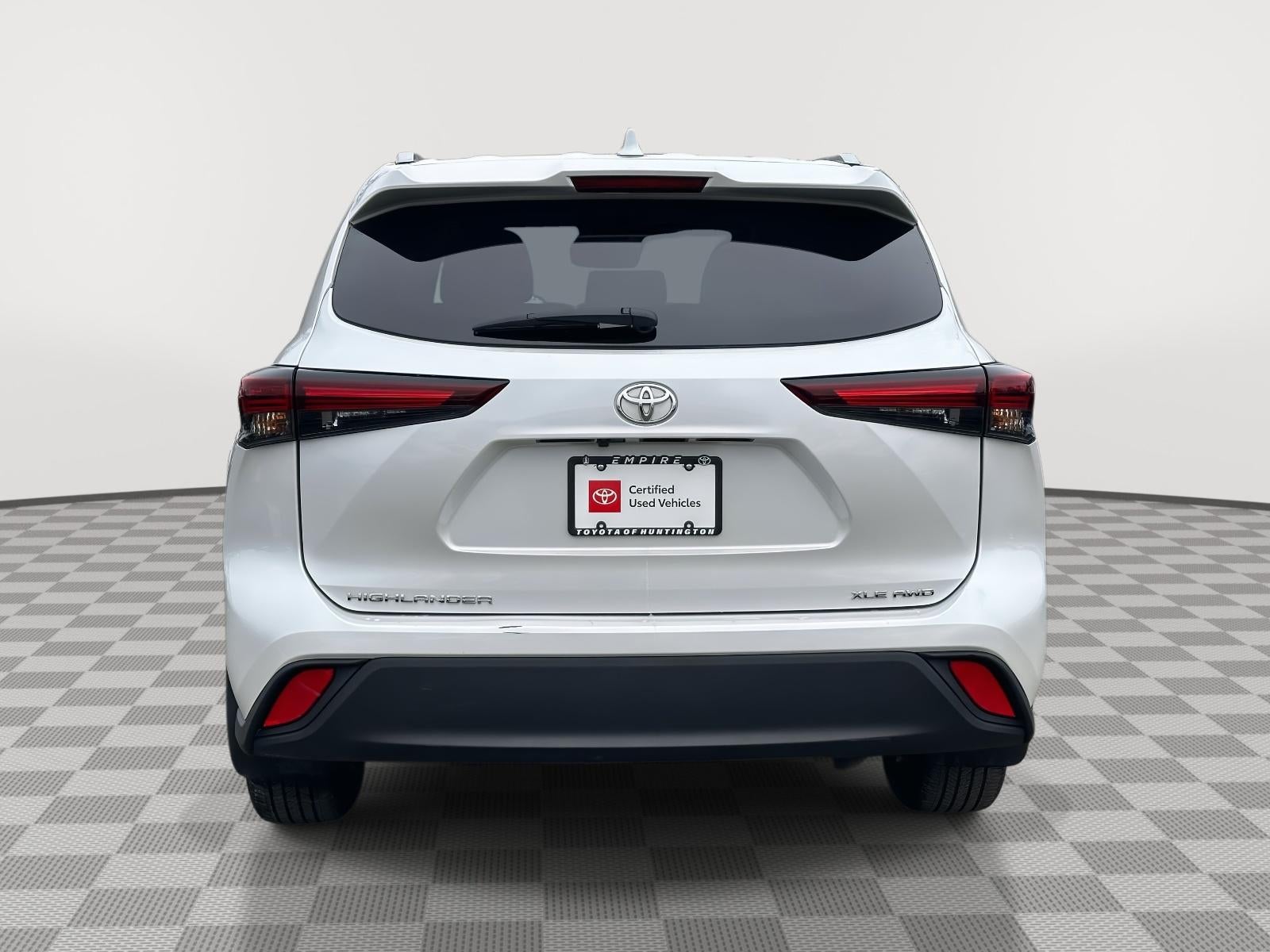 2024 Toyota Highlander XLE