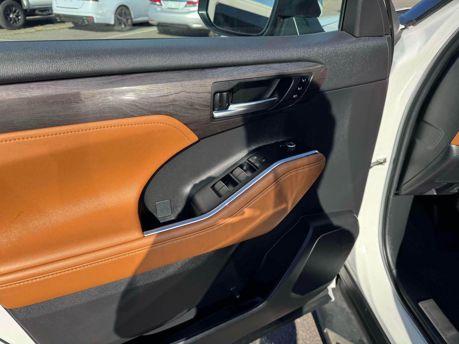 2023 Toyota Highlander Platinum
