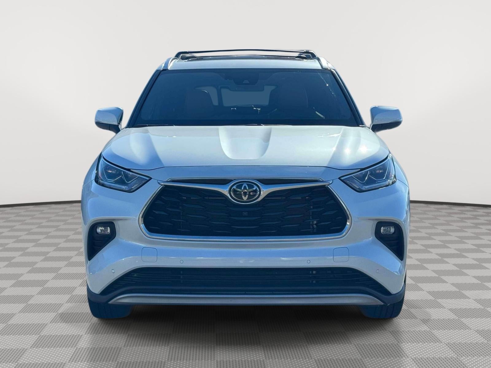 2023 Toyota Highlander Platinum