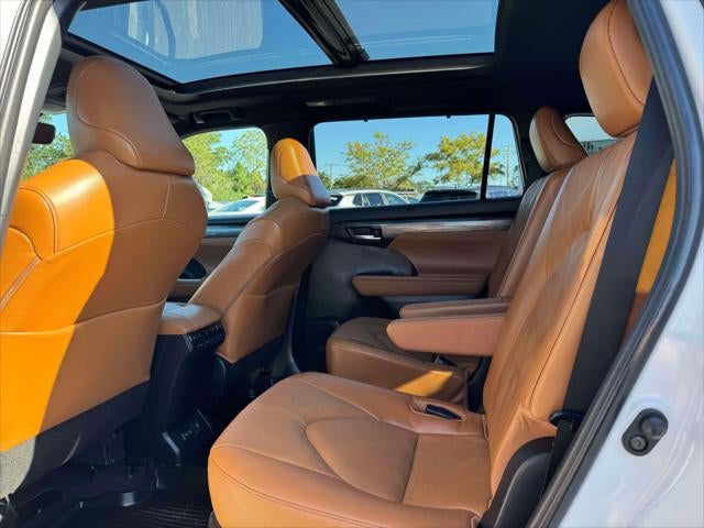 2023 Toyota Highlander Platinum