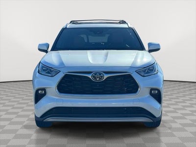 2023 Toyota Highlander Platinum