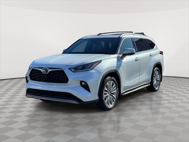 2023 Toyota Highlander Platinum