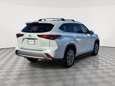 2023 Toyota Highlander Platinum