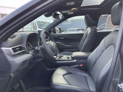 2024 Toyota Highlander XSE