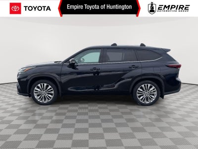 2025 Toyota Highlander Platinum