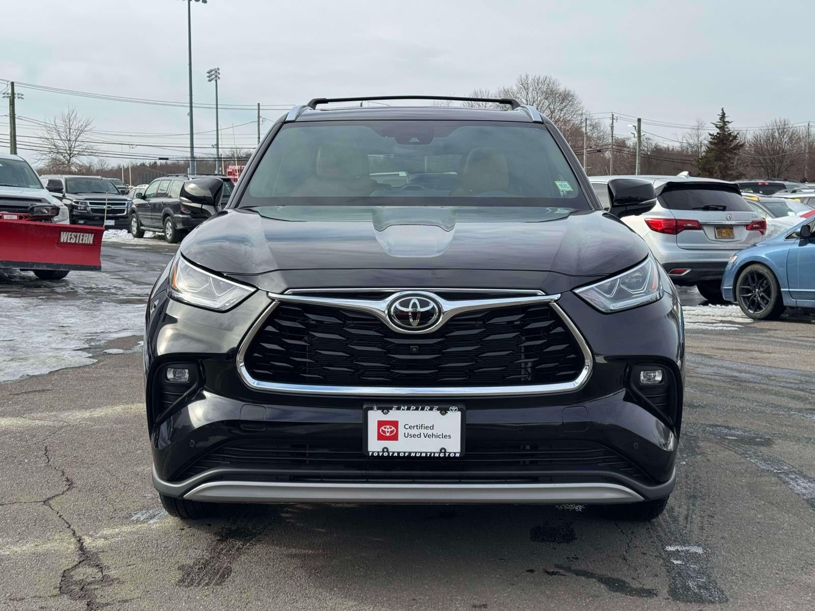 2025 Toyota Highlander Platinum